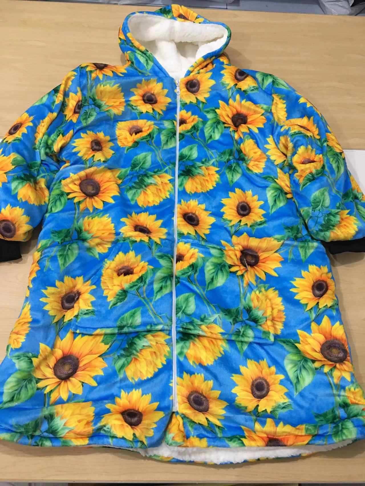 ARMSTRONG ARROWS HOODIE BLANKET- PREORDER - Image 5