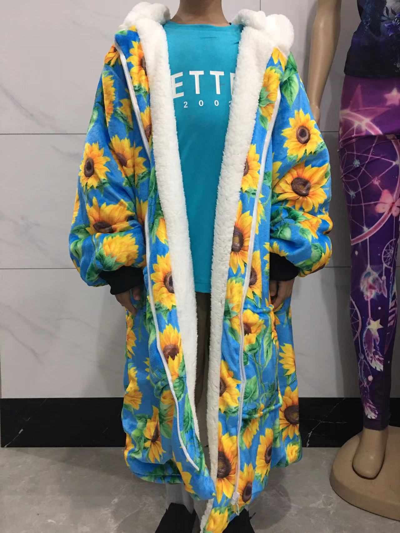 ARMSTRONG ARROWS HOODIE BLANKET- PREORDER - Image 8