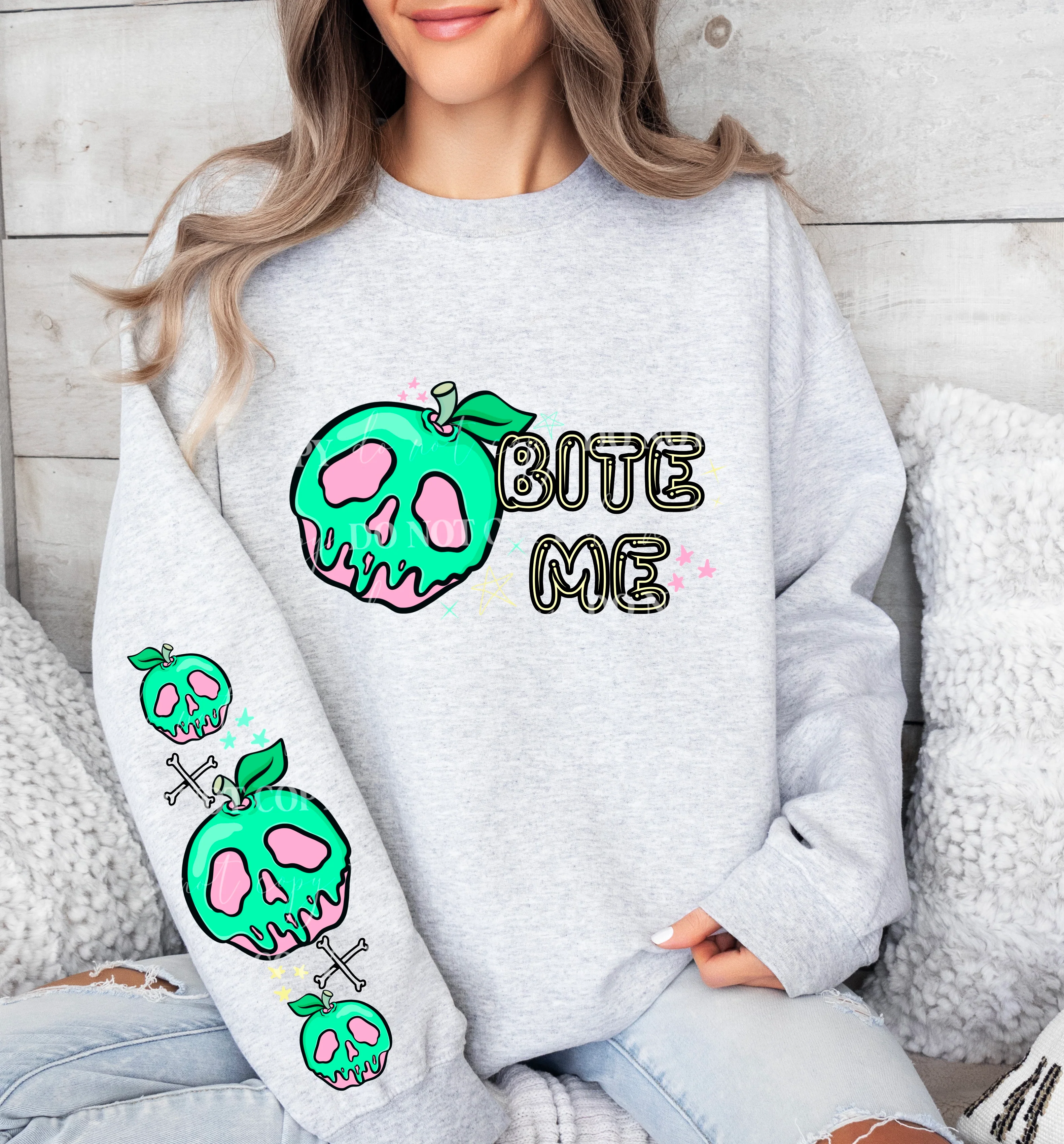 BITE ME SWEATSHIRT W/ SLEEVE PRINT - Image 2
