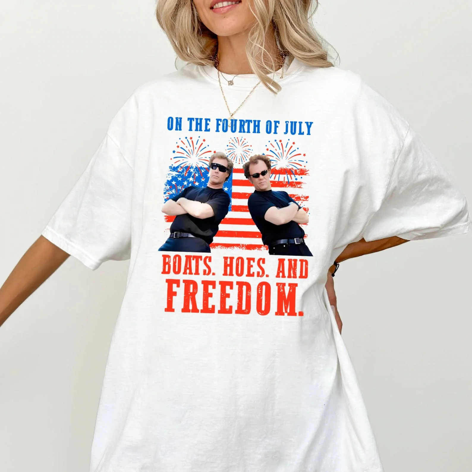 BOATS HOES FREEDOM TEE