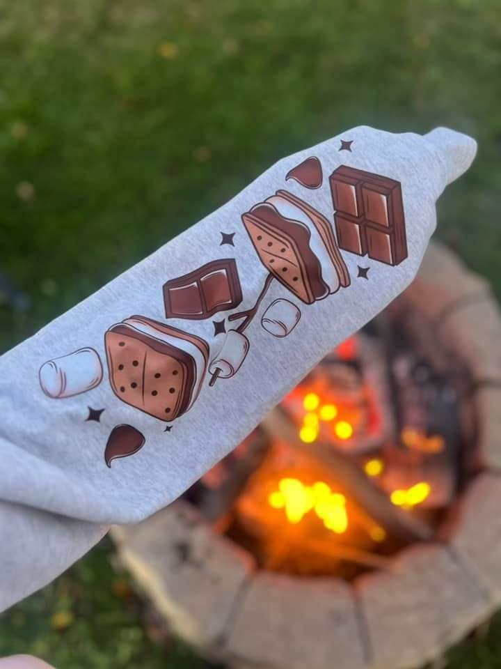 CAMPFIRE & SMORES SWEATSHIRT W/ SLEEVE PRINT - Image 2