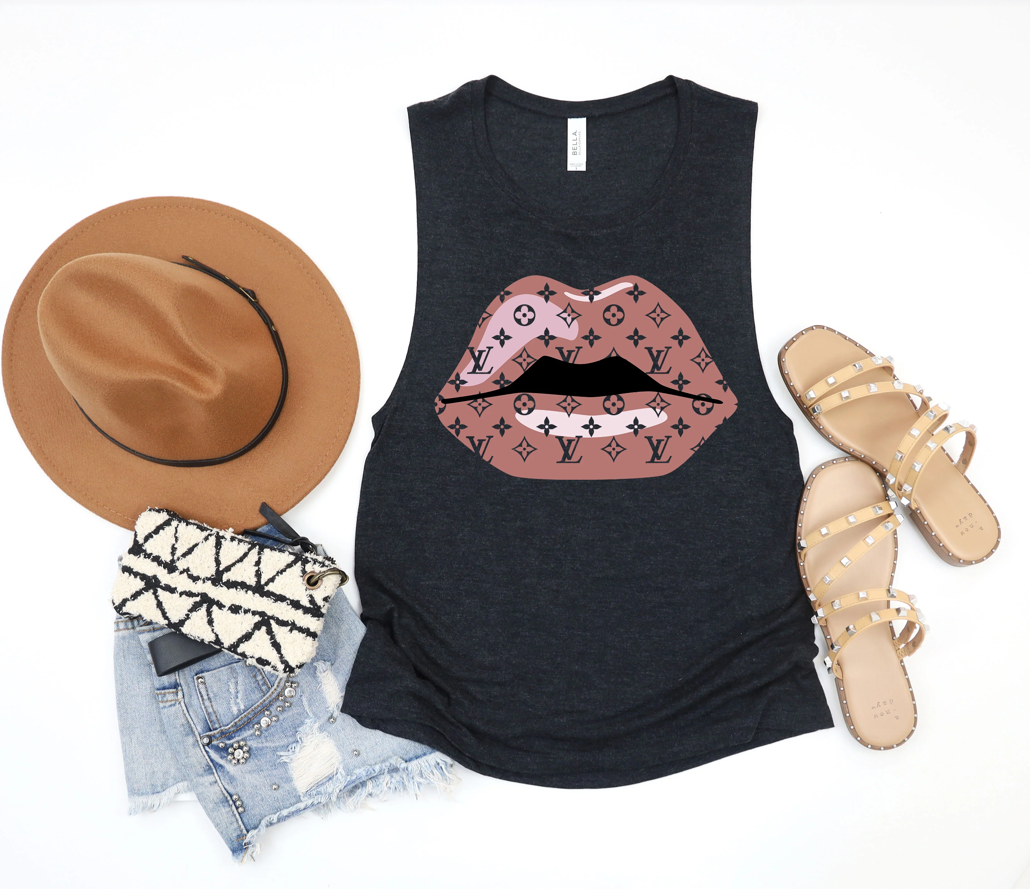 Design lips Tee - Image 2