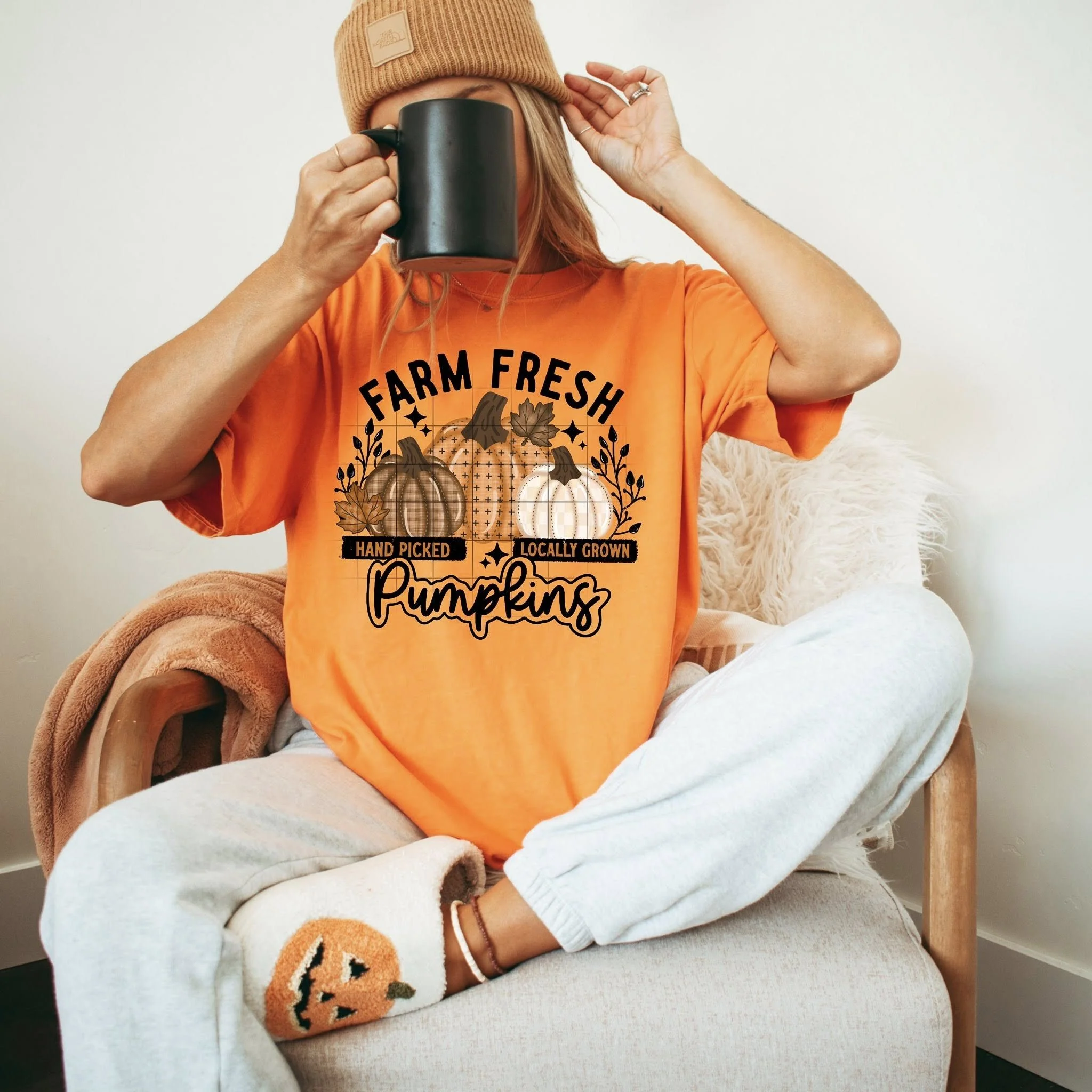 FARM FRESH PUMPKINS TEE