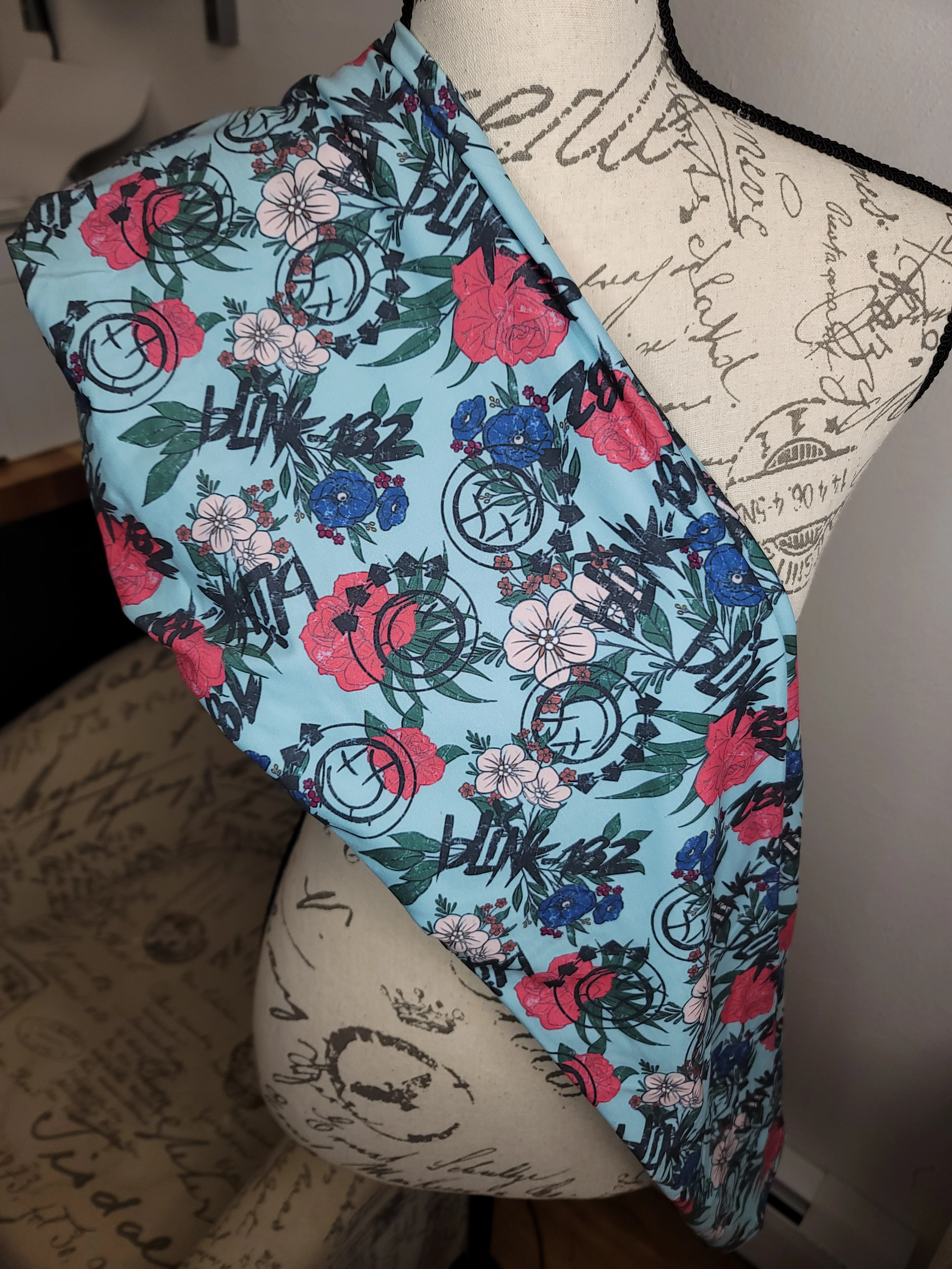 FLORAL BANDS RUN- BLINK - Image 6