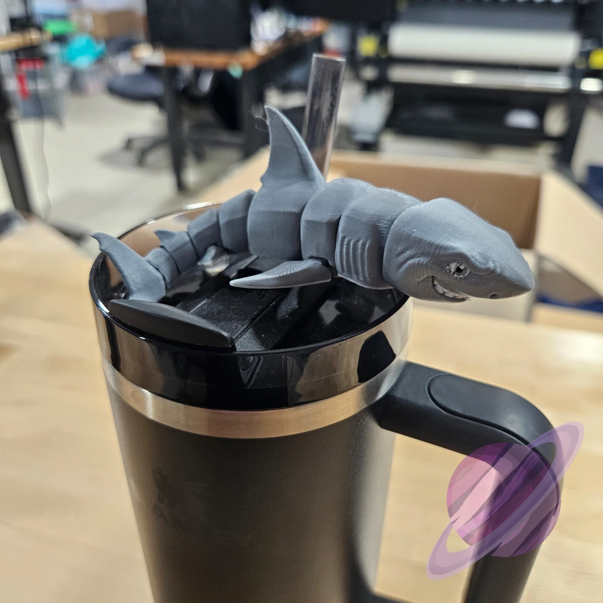 GREAT REEF SHARK-3D PRINTED STRAW BUDDY - Image 2