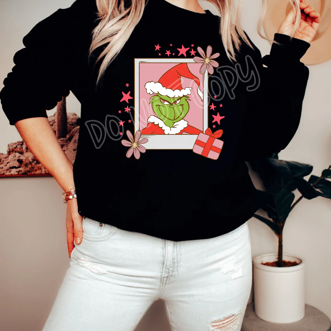 GREEN PICTURE - HOLIDAY RUN 1 - UNISEX TEE ADULTS/KIDS