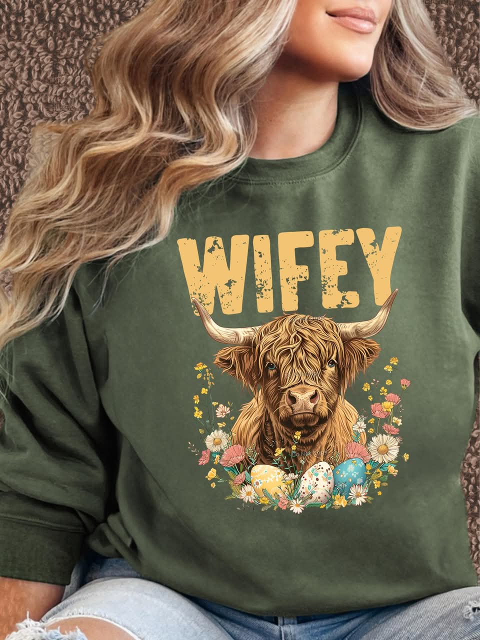 Highland Cow Personalized Name Sweatshirt – Cozy Custom Crewneck - Image 3