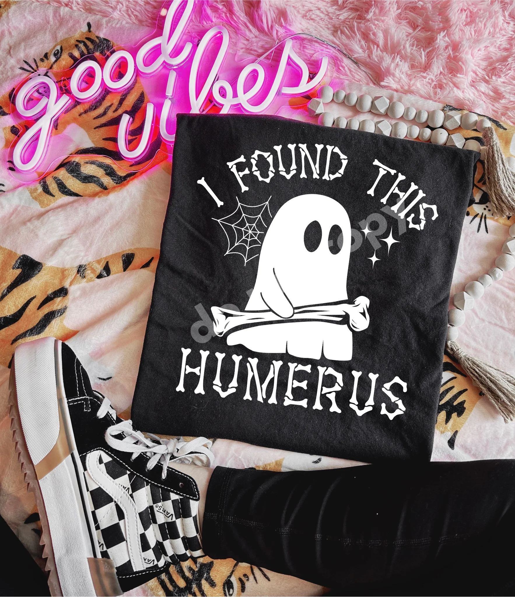 HUMERUS TEE