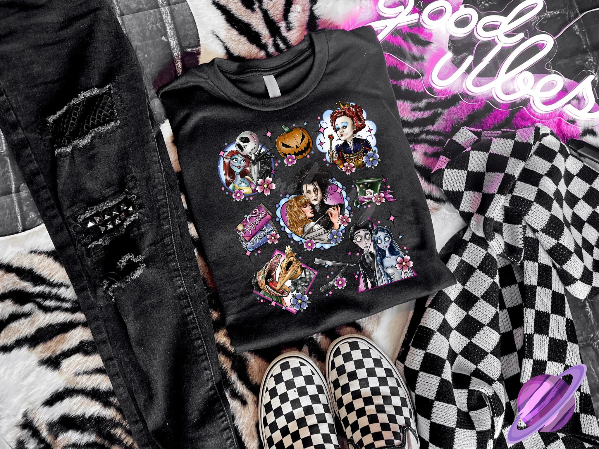 MOVIE DOODLES - B94- UNISEX TEE ADULTS/KIDS
