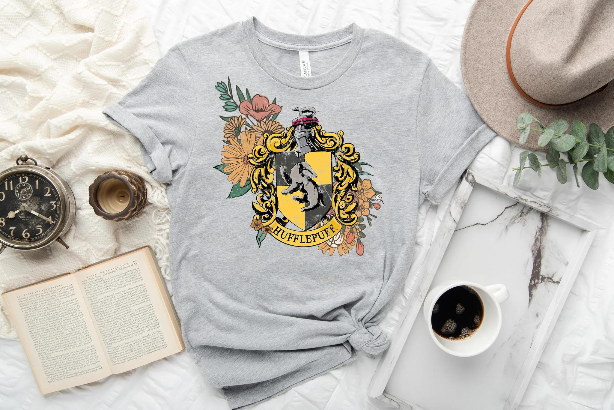OUTFIT RUN 3-YELLOW HOUSE FLORAL TEE - Image 2