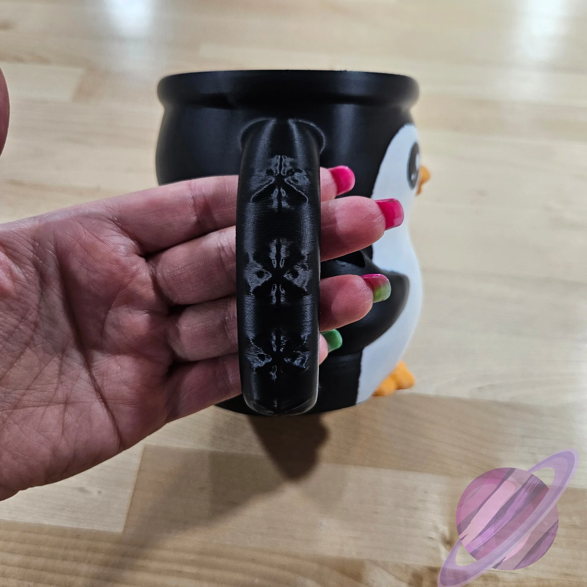 PEBBLE THE PENGUIN- 3D PRINTED ICE CREAM PINT HOLDER - Image 8