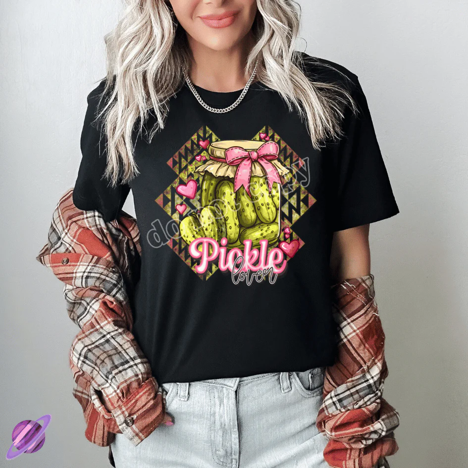 PICKLE LOVER TEE