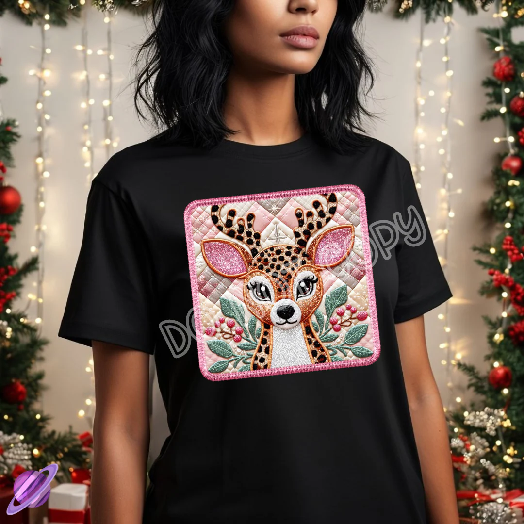 QUILTED LEOPARD DEER PATCH TEE