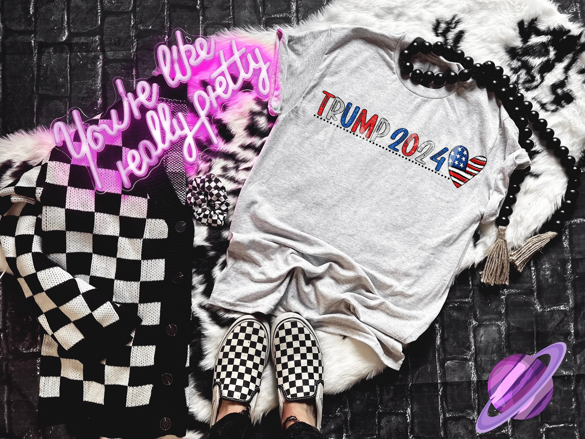 TRUMP 2024 FLAG HEART TEE